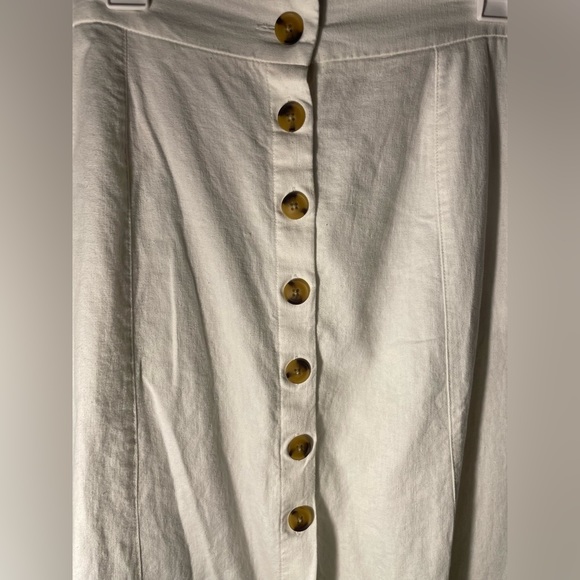Universal Thread White Linen Button Up Skirt - Large - Picture 6 of 6